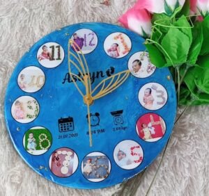 Resin clock